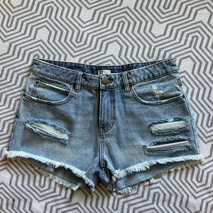 Billabong size 30 denim shorts